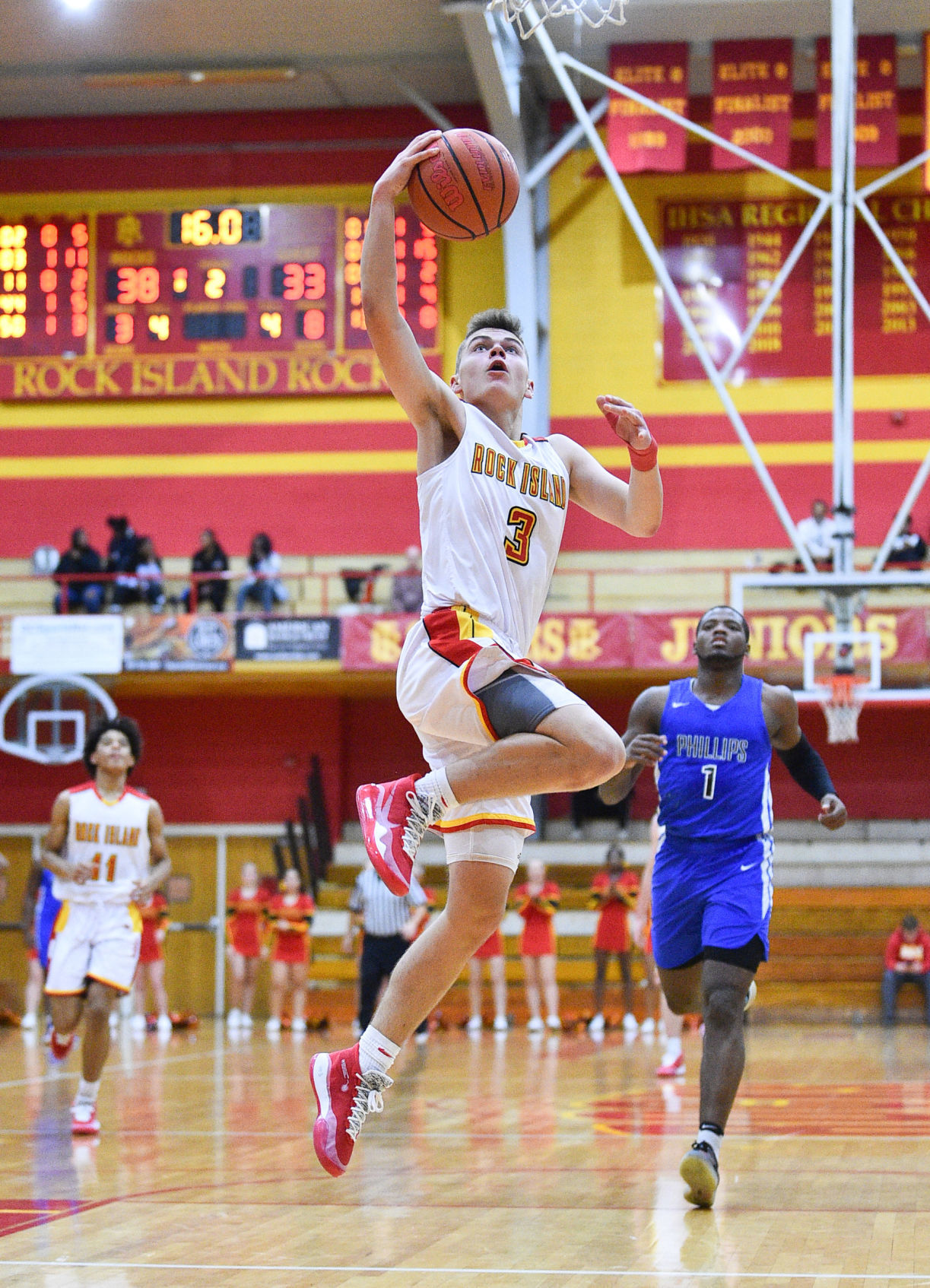 112919-mda-spt-rocky-hoops-075a.jpg